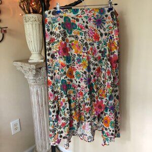 Natural Life floral wrap skirt L large